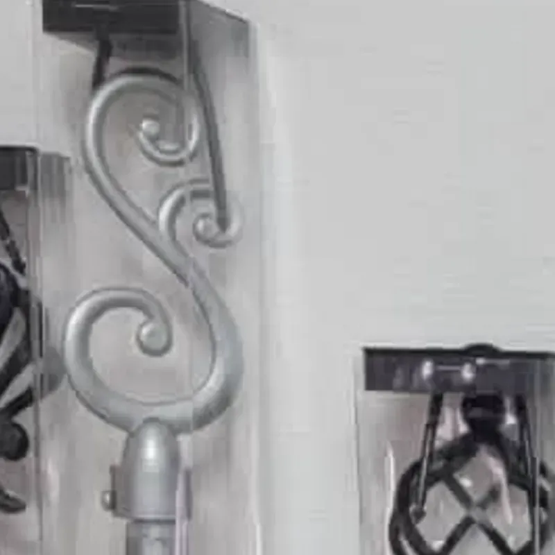 Cortinero metálico expandible  [2m]