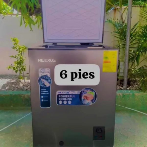 Nevera Milexus de 6 pies