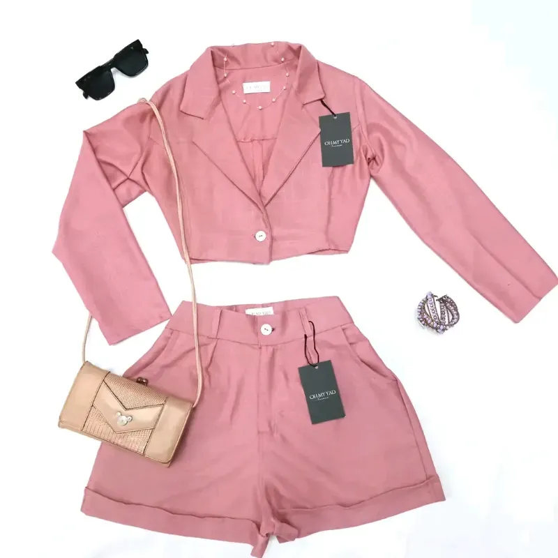 Conjunto blazer corto y short