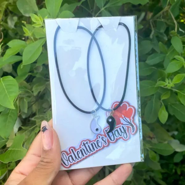 Pareja collares ying yang simple