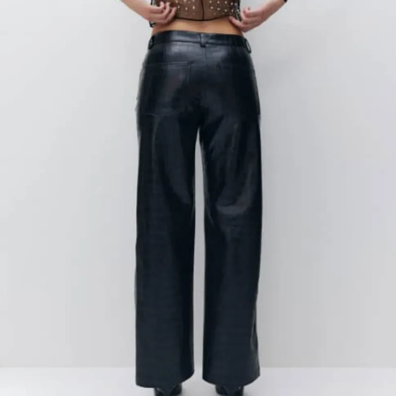 Pantalón Efecto Piel Animal