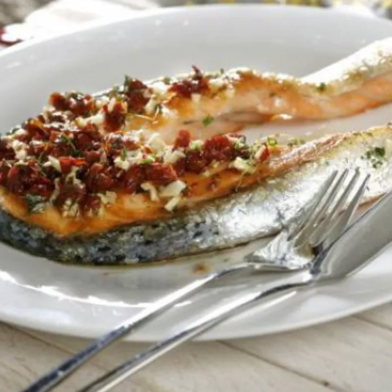 Pescado en refrito de ajo