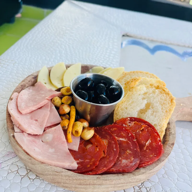 Picadera Jamón, Queso chorizo