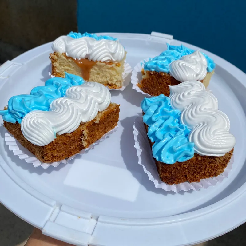 Marquesita rellena de leche condensada