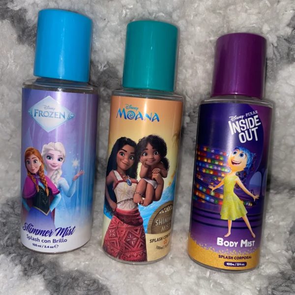 Colonia de brillo princesas $6 USD