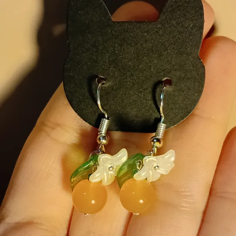 Aretes de naranja (con florecita)