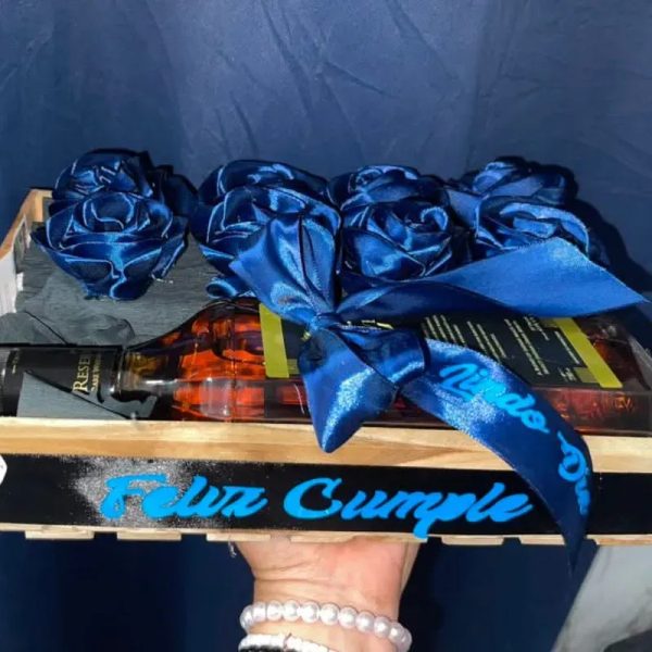 Caja regalo flores etrena