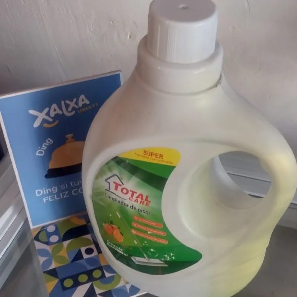 Limpiador De Suelos Total Care 2Lt