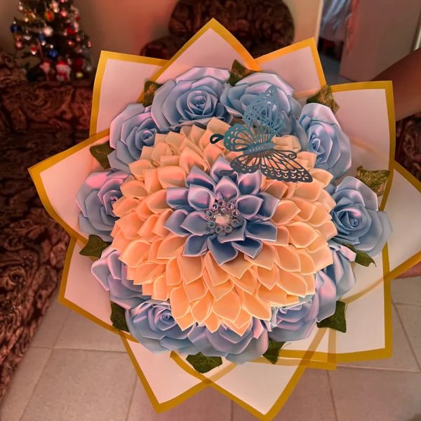 Dalia y rosas