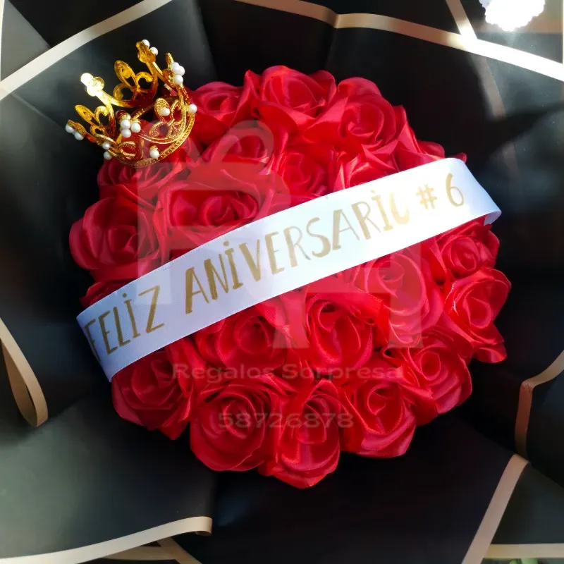 Ramos de 25 rosas eternas