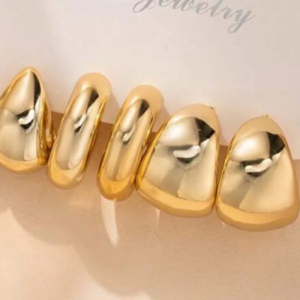 Aretes dorados