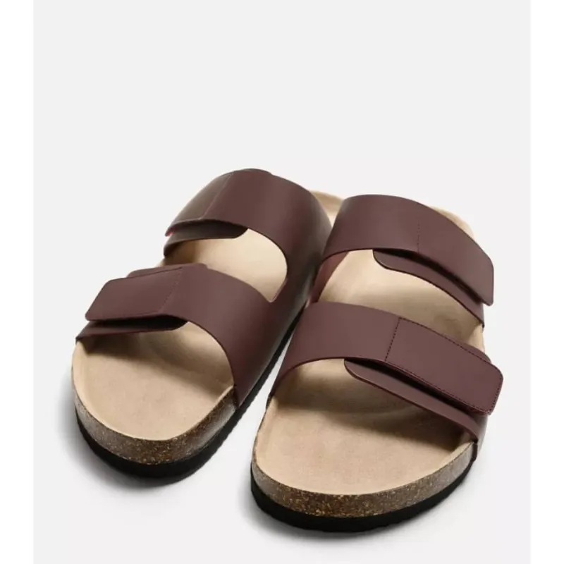 Sandalias tiras rojo vino