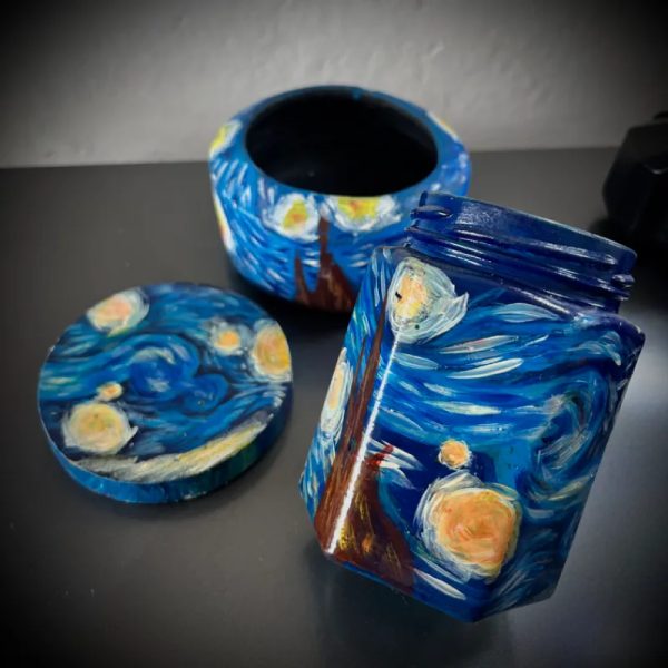 Juego de piezas con temática de Van Gogh.