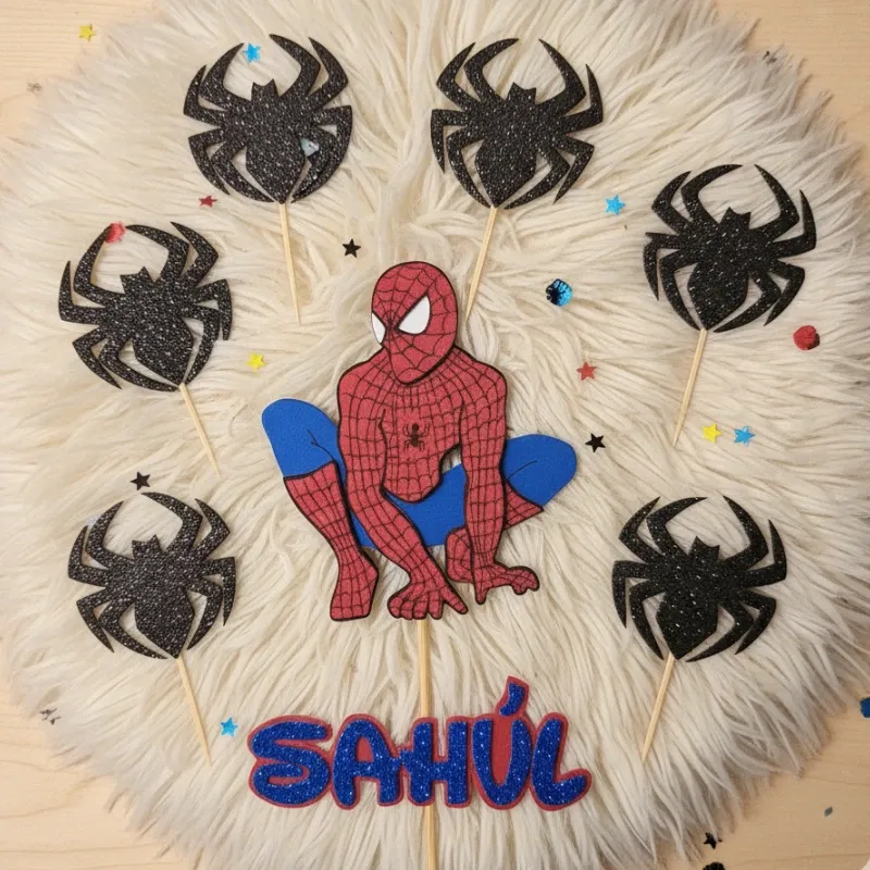 Cake topper (Spiderman)