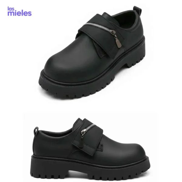 Zapato de vestir con cremallera