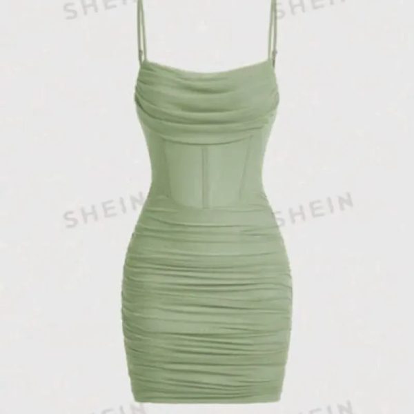 Vestido corto tul — Verde