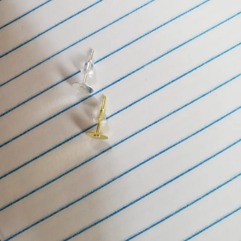 Postecito para arete plateado