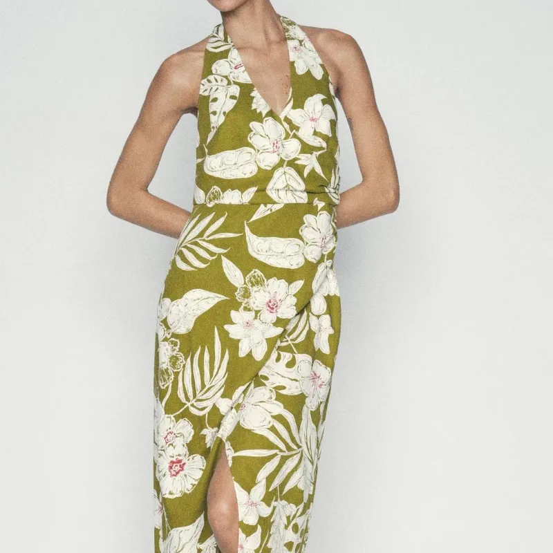 Vestido verde con flores