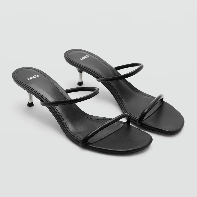 Sandalias negras de tacón Mango con tiras finas