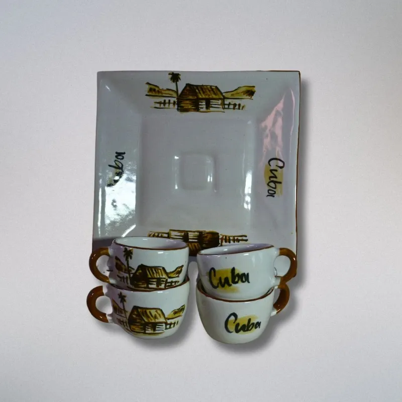 Plato Cuadrado Campo   /4 Tazas