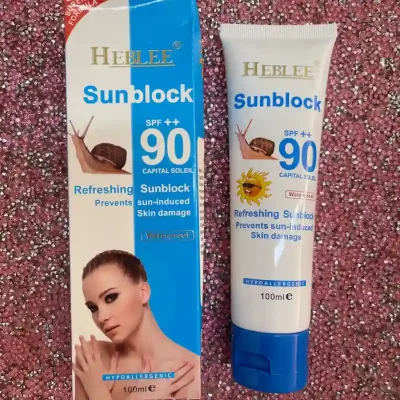 Proctetor Solar Heblee con Baba de Caracol SPF 90 Watterprof