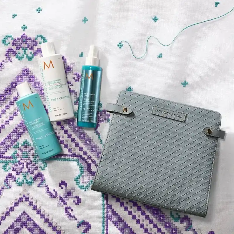 Moroccanoil Frizz Control.