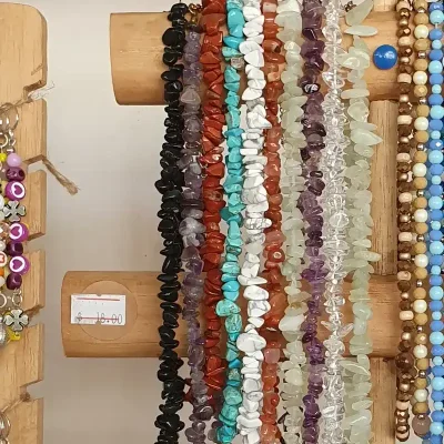 Collares de piedras naturales de cuarzo