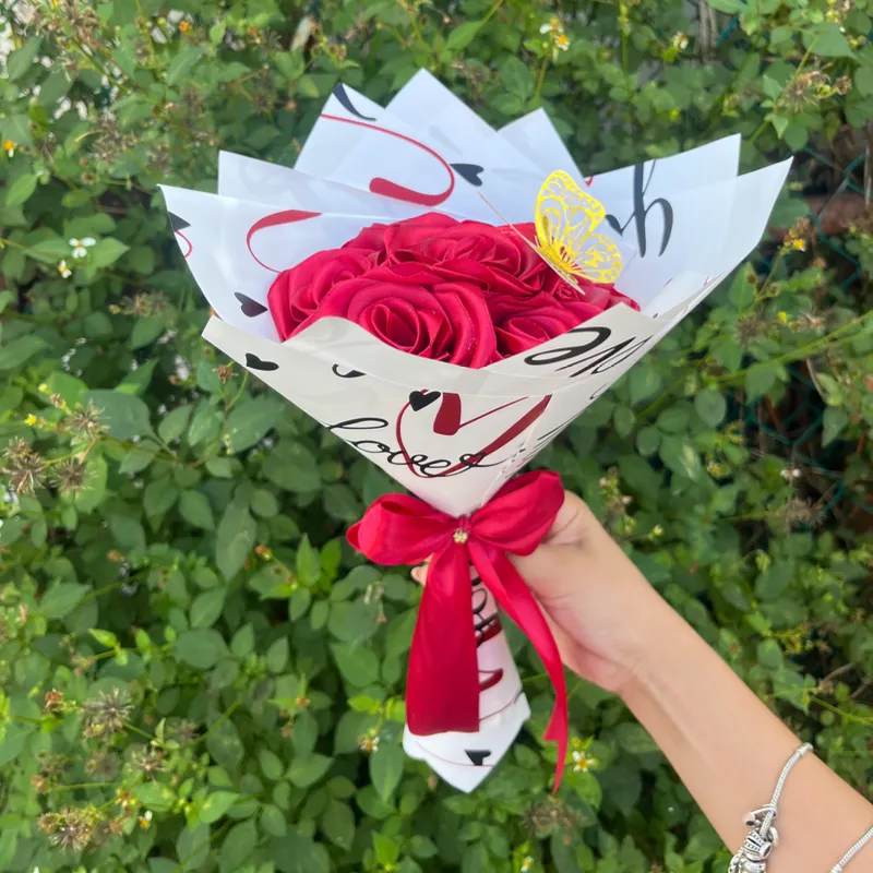 Ramo de 7 rosas rojas