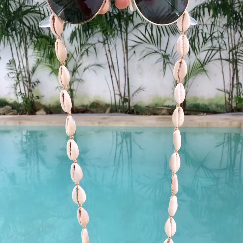 Cordoncito de caracolas naturales