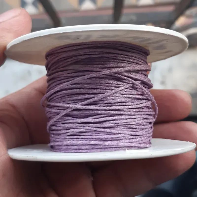 CORDONCILLO ENCERADO 1 MM 1 METRO