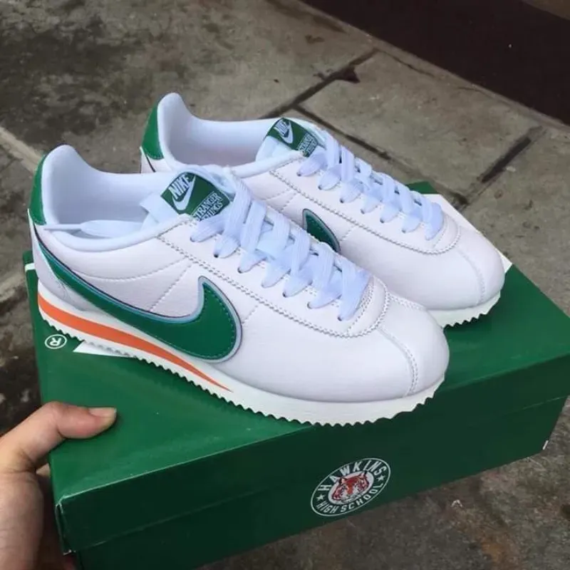 Nike Cortés Blancos y Verdes