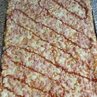 Pizza familiar de jamón