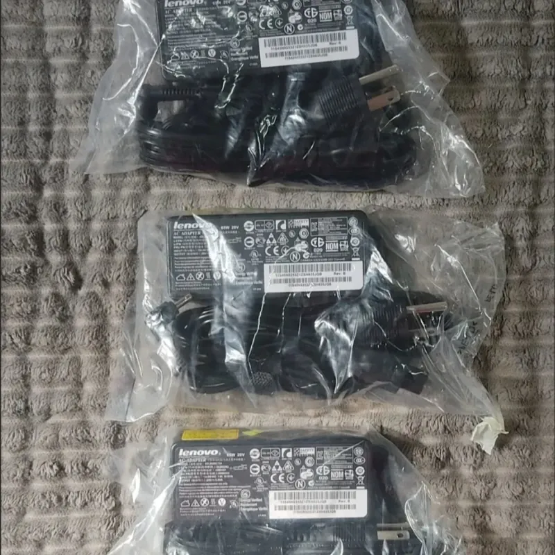 Cargadores originales de laptops