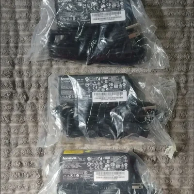 Cargadores originales de laptops