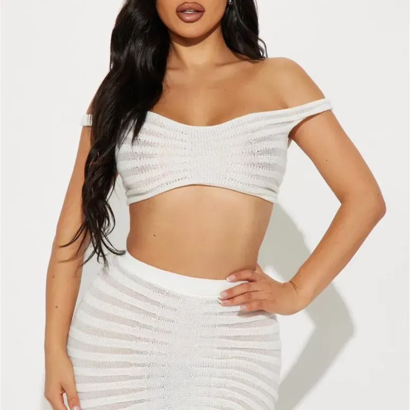 Conjunto saya blanco tejido