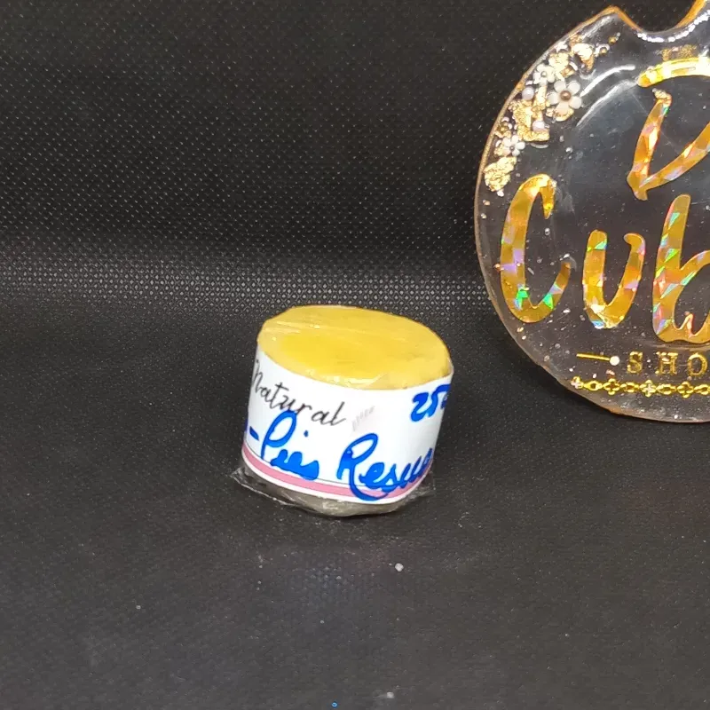 Crema _ Ungüento para manos y pies resecos