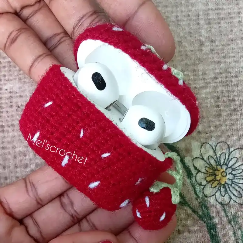 Estuche para audífonos "Mimos en Rojo"