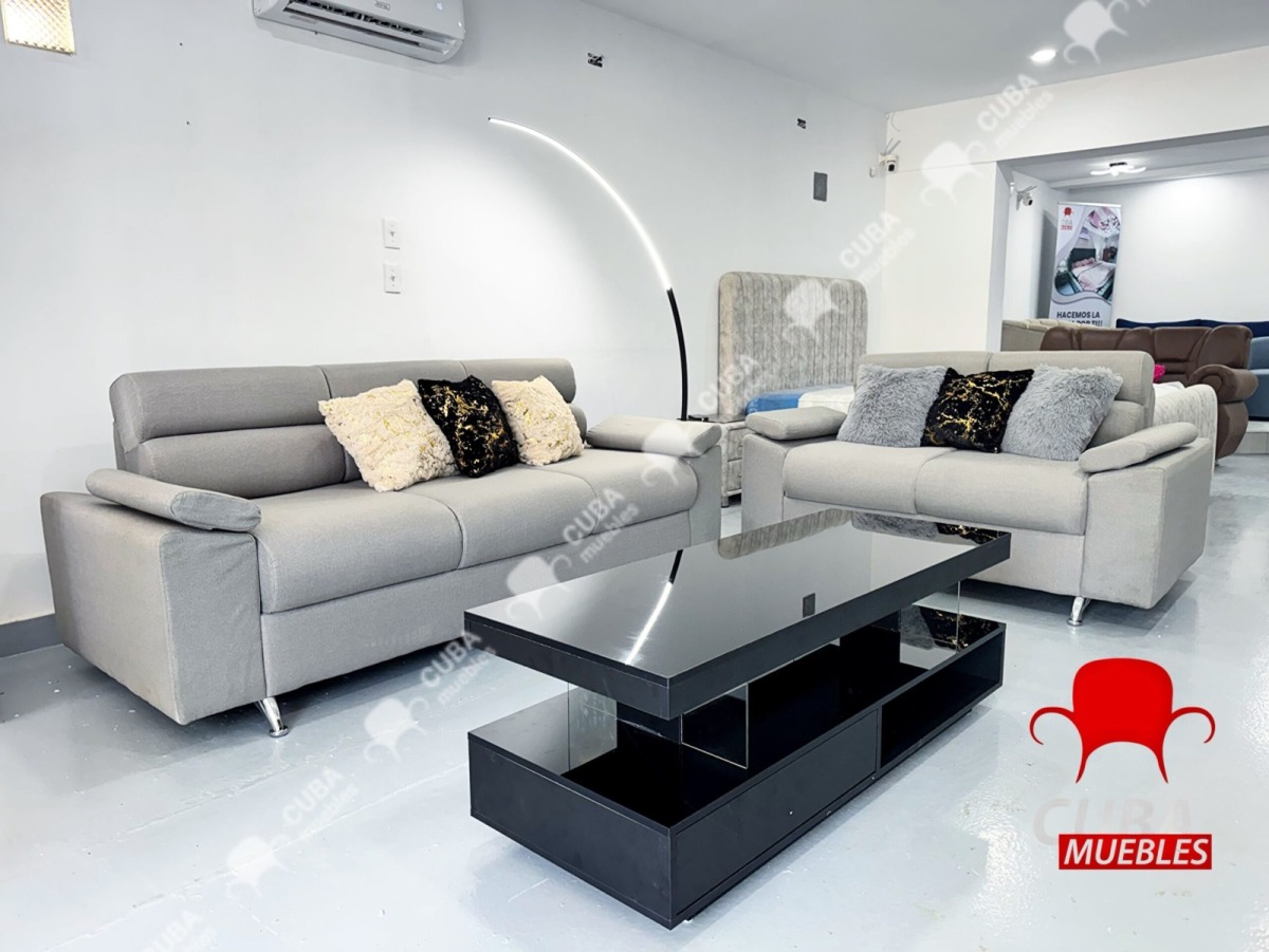 Andrea Tiny sofá 3 y 2.