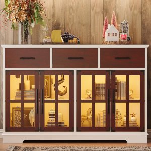 Aparador Amplio de madera color nogal. 55" más luces leds y cristales.