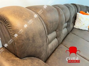 Brasileño Moderno Esquinero en polipiel carmelita