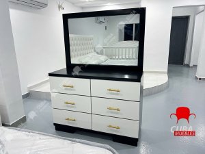 Cómoda 6 gavetas con espejo