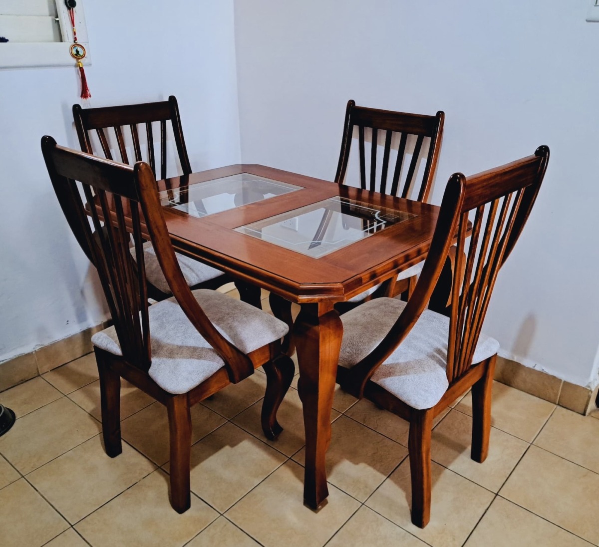 Comedor "Tropical" 4 sillas Madera color Natural