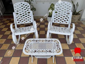 Juego de Sillones y Mesita de Hierro