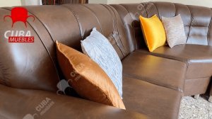 Brasileño Moderno Esquinero