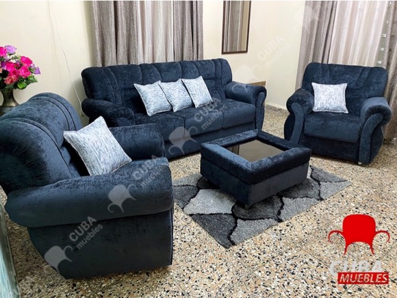 Set Brasileño Moderno con mesita de centro.