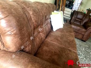 Brasileño Moderno Esquinero