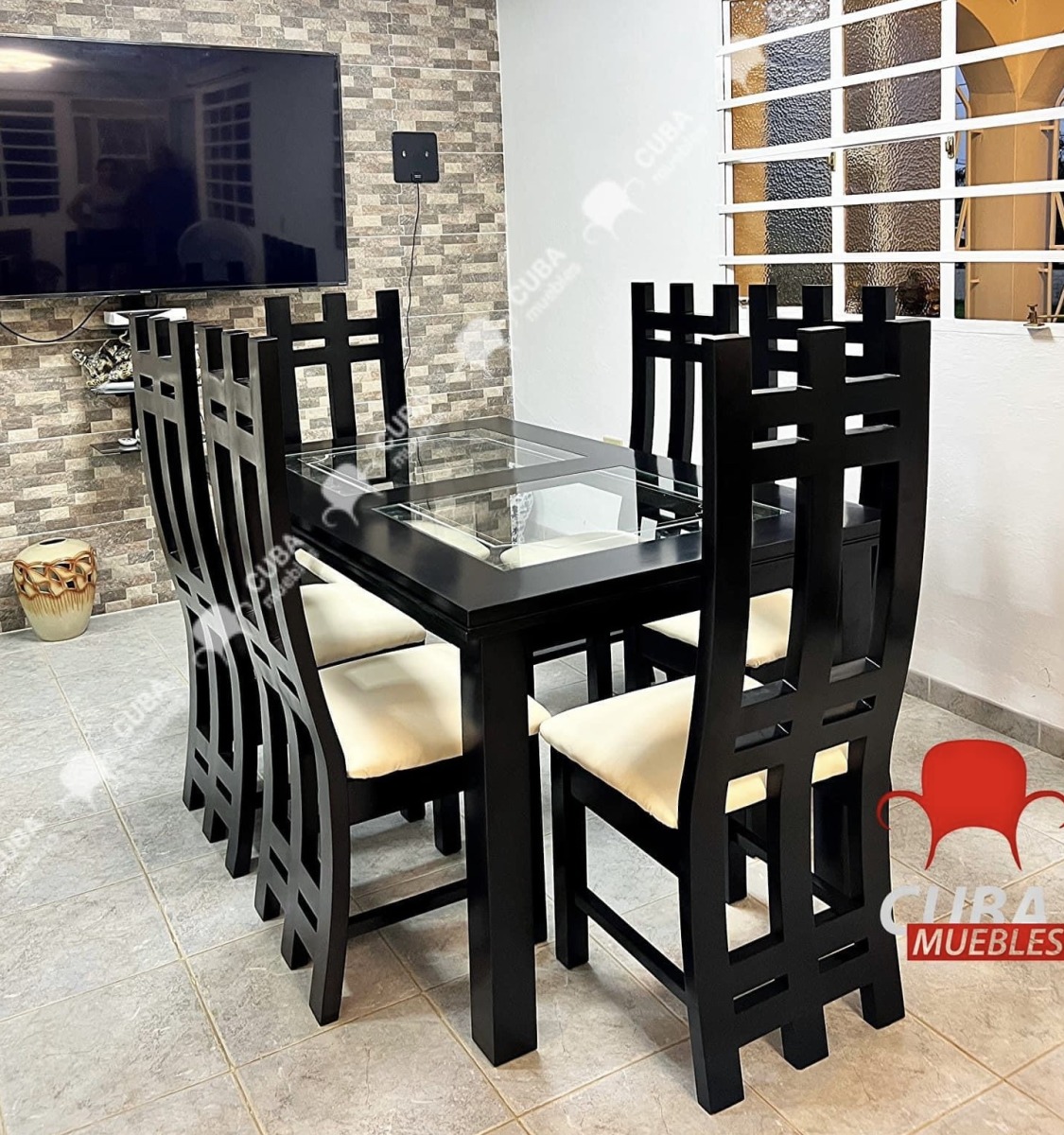 Comedor Madera Torres 6 plazas.