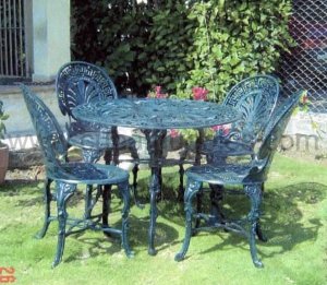 Set de Mesa y 4 Sillas - Terraza