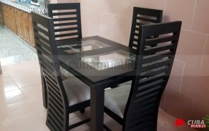 Comedor ESCALA 4 Sillas
