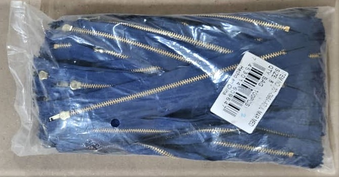 ZIPPER METÁLICO (BRONCE), 100% POLIÉSTER, 8" LARGO, COLOR AZUL MARINO MEDIO. (BOLSAS DE 100 UNIDADES